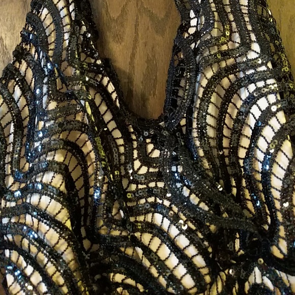 Romper - Picture 2 of 3